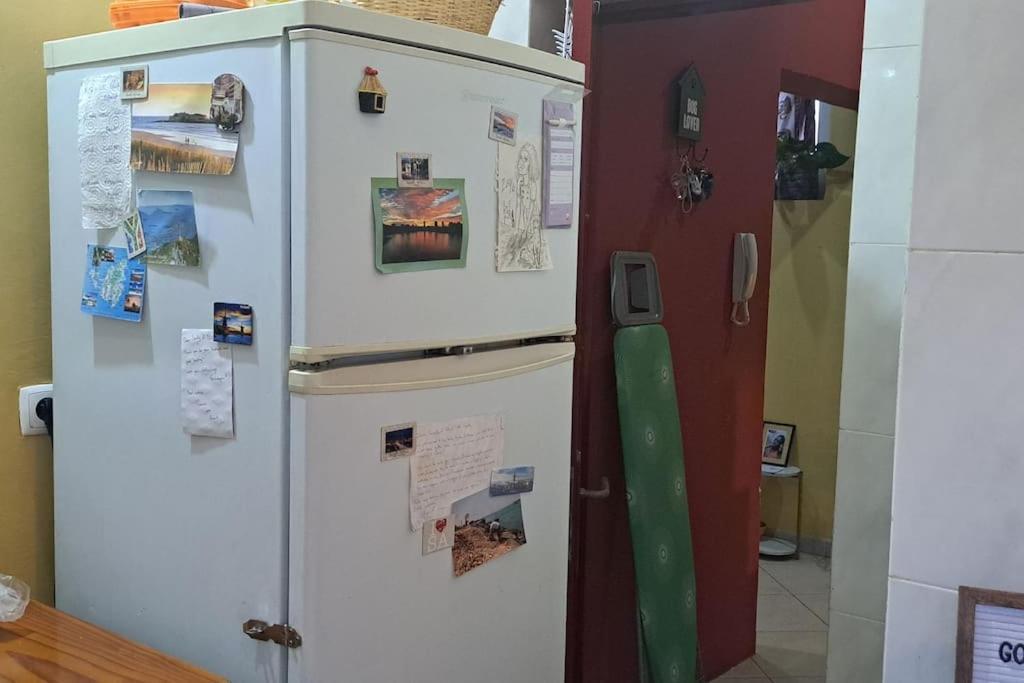 Mendes Family Homestay - B&B In The Heart Of Praia Bagian luar foto